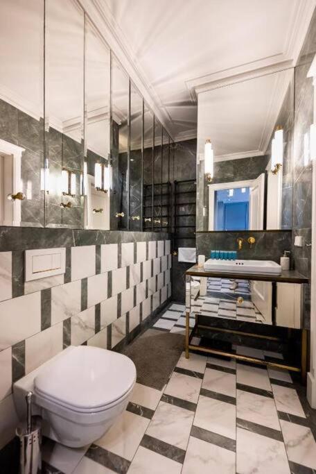 Luxury Garden Apartment 바르샤바 외부 사진