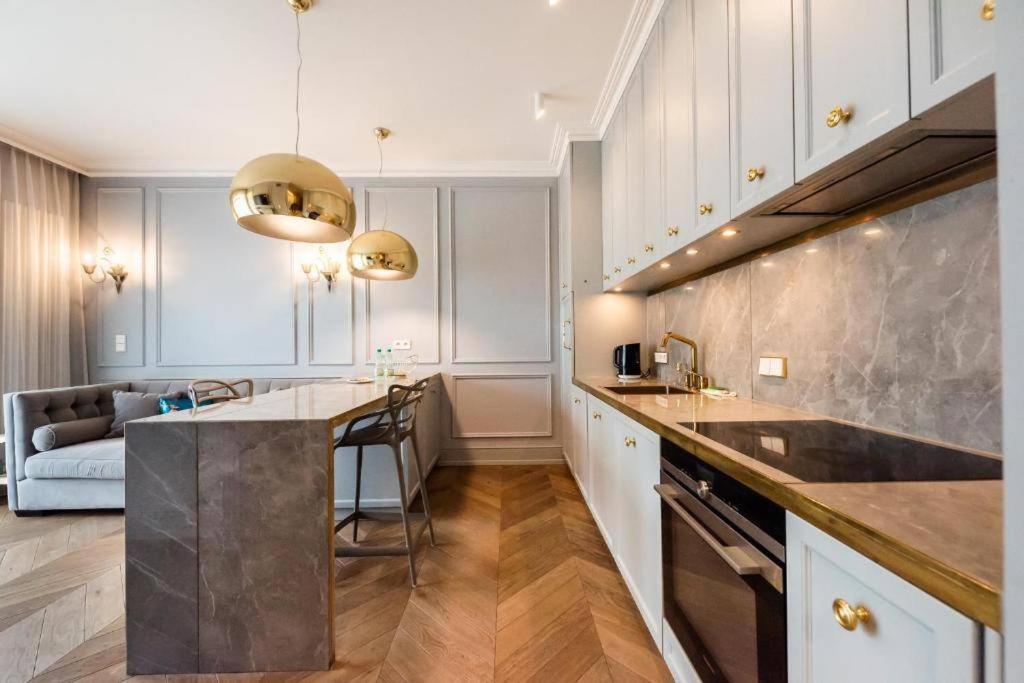 Luxury Garden Apartment 바르샤바 외부 사진